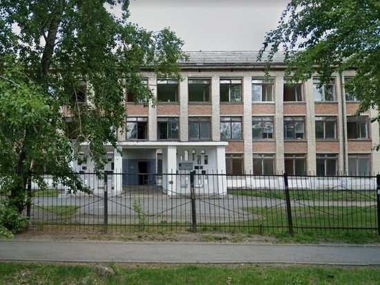 Дорогостоящую технику украли из школы в Екатеринбурге