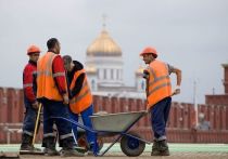 В Москве живут и работают сотни тысяч мигрантов — большинство из них представители бывших советских республик Средней Азии