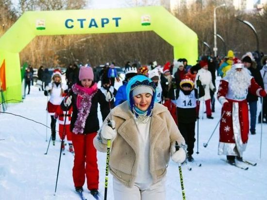 Более 250 любителей лыжного спорта приняли участие в рождественской гонке в Уфе