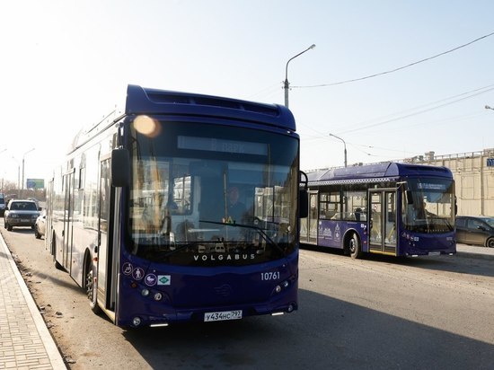 В Астрахани на второй магистральный маршрут вышли новые автобусы