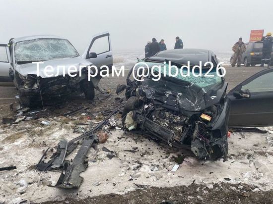 В Предгорном округе Ставрополья в ДТП погибли два человека