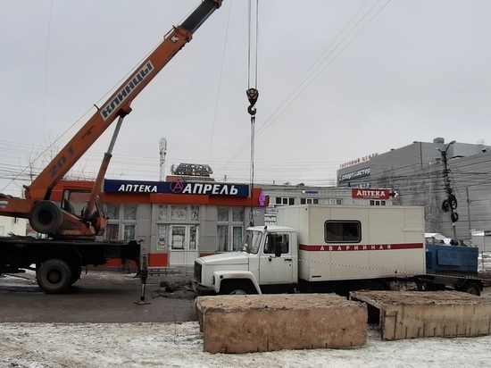 В Курске на пр-те Дружбы планируют заменить 700 метров ветхих труб теплотрассы
