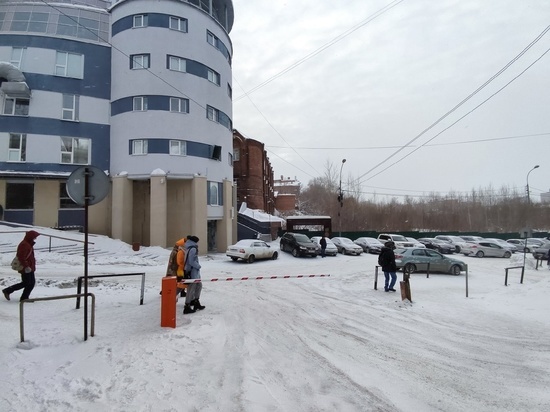 Метель и снежные заносы прогнозируют синоптики в Томске 16 января