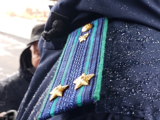 В машине под Новосибирском задохнулась 17-летняя девушка с парнем