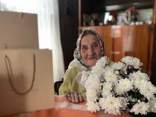 Ветеран войны Анна Смирнова из Тверской области празднует столетие