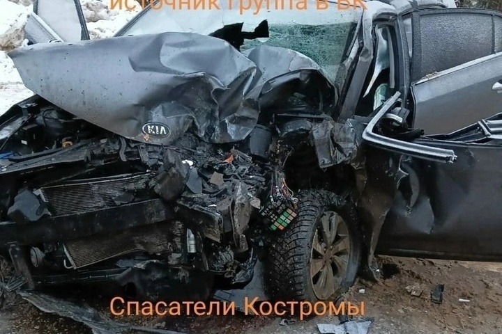 Костромские ДТП: в результате столкновения двух «Киа» 4 человек попали в больницы