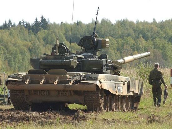 Появилось видео работы танка Т-90М «Прорыв» по противнику