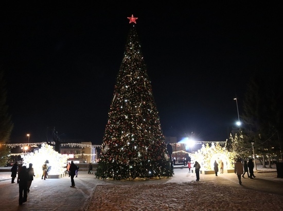 Демонтаж новогодних украшений в центре Новосибирска начнут в феврале