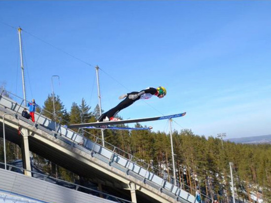 Спортсмены Сахалина попали в ТОП-10 этапа Кубка России по прыжкам на лыжах с трамплина