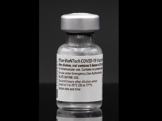 Минздрав Израиля опроверг связь прививки от "омикрона" и ростом случаев инсульта