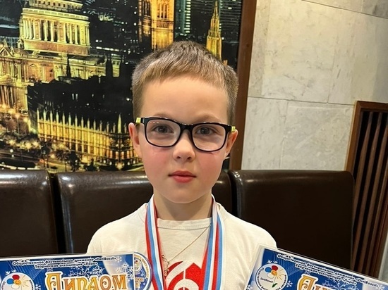 Школьник из Серпухова стал лауреатом Всероссийского конкурса «Вологодские узоры»