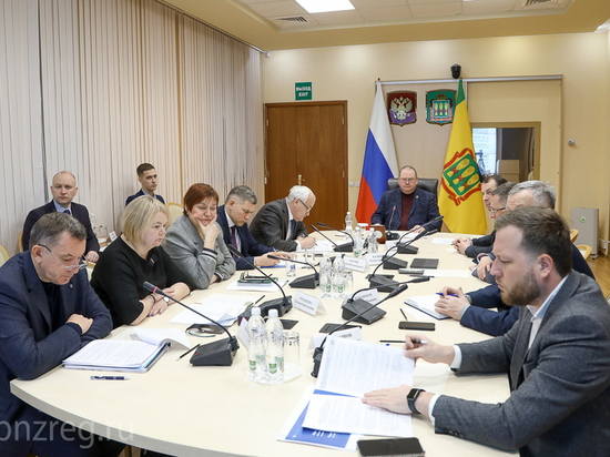 В пензенском Правительстве обсудили планы по реконструкции дорог