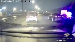 В Московской области лихач на "Ниве" пытался удрать от ГИБДД: видео погони
