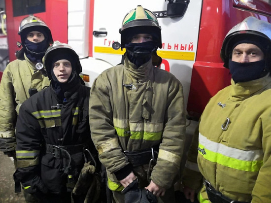 В Ярославле в бывшую поликлинику заехали пожарные