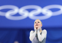 Известная фигуристка, серебряная призерка Олимпийских игр в парном катании Евгения Тарасова пострадала от мошенников