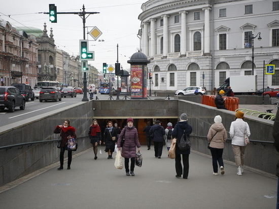 «Желтый» уровень погодной опасности объявили из-за ветра на 19 января