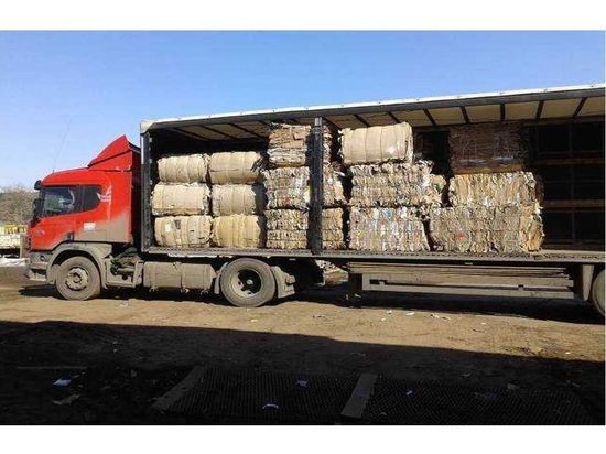 Смолeнскиe таможeнники нe допустили ввоза в страну 2000 тонн отходов