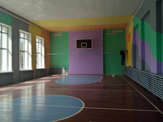 Спортзалы сельских школ Вологодчины продолжат обновлять в 2023 году