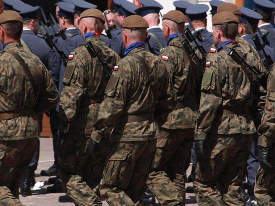 На военную подготовку в Польше стали призывать мужчин старше 50 лет