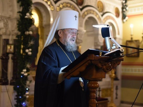 Владыка Лазарь: "Крещенская вода должна быть в каждом доме православного христианина"