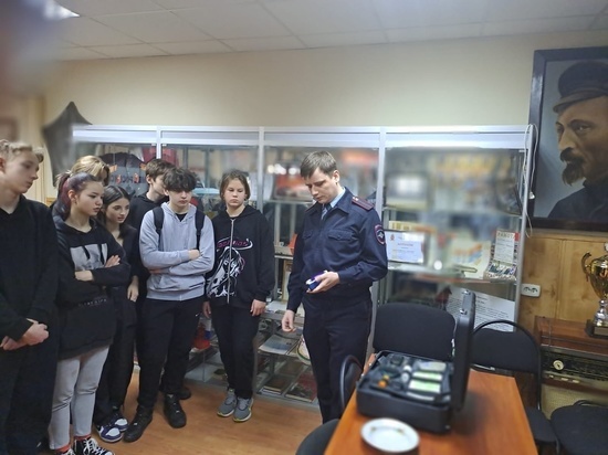 Школьникам рассказали историю становления Серпуховской милиции