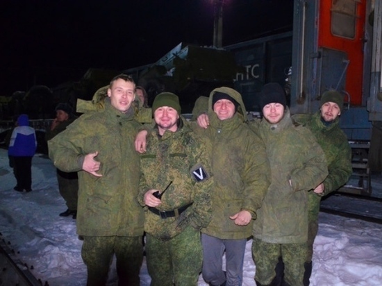 Новая команда мобилизованных отправилась из Новосибирска в зону СВО