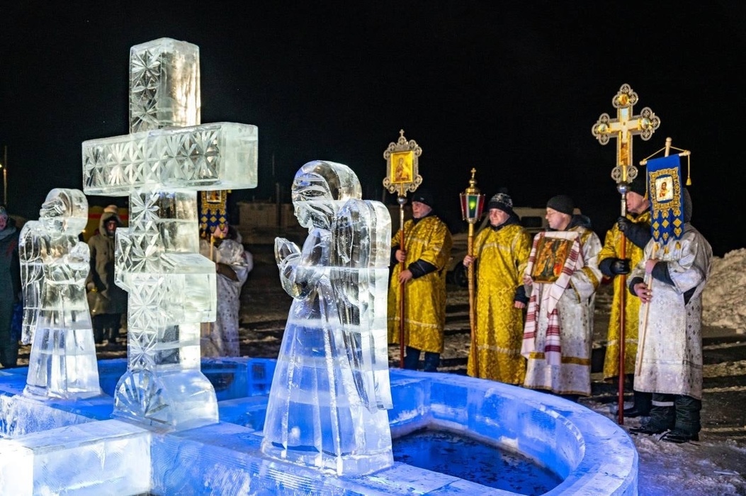 33 купели и 400 следящих за безопасностью человек: как отмечают Крещение на Ямале