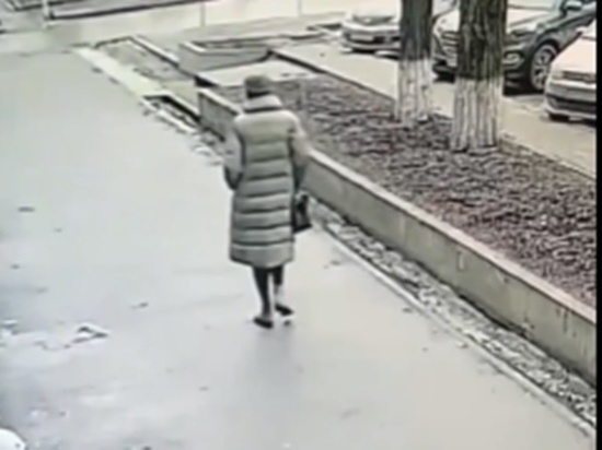  Пропавшая беременная женщина попала на камеры видеонаблюдения в Ростове