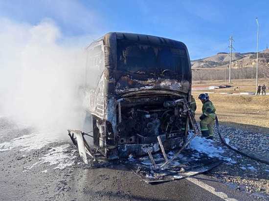 Губернатор: сгоревший под Кисловодском автобус не был рейсовым