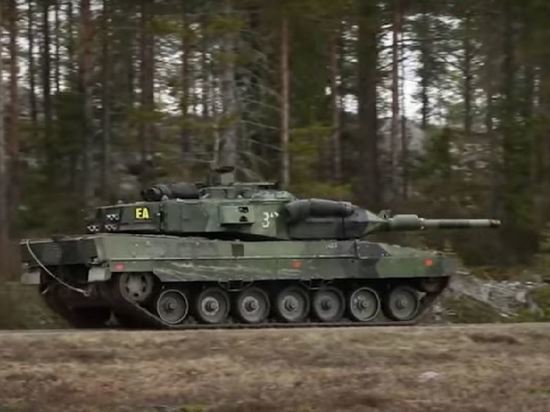Бундестаг отложил голосование по вопросу передачи танков Leopard Украине
