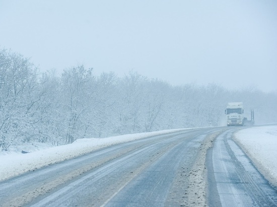 Водителей предупреждают о ледяном дожде на трассах Волгоградской области
