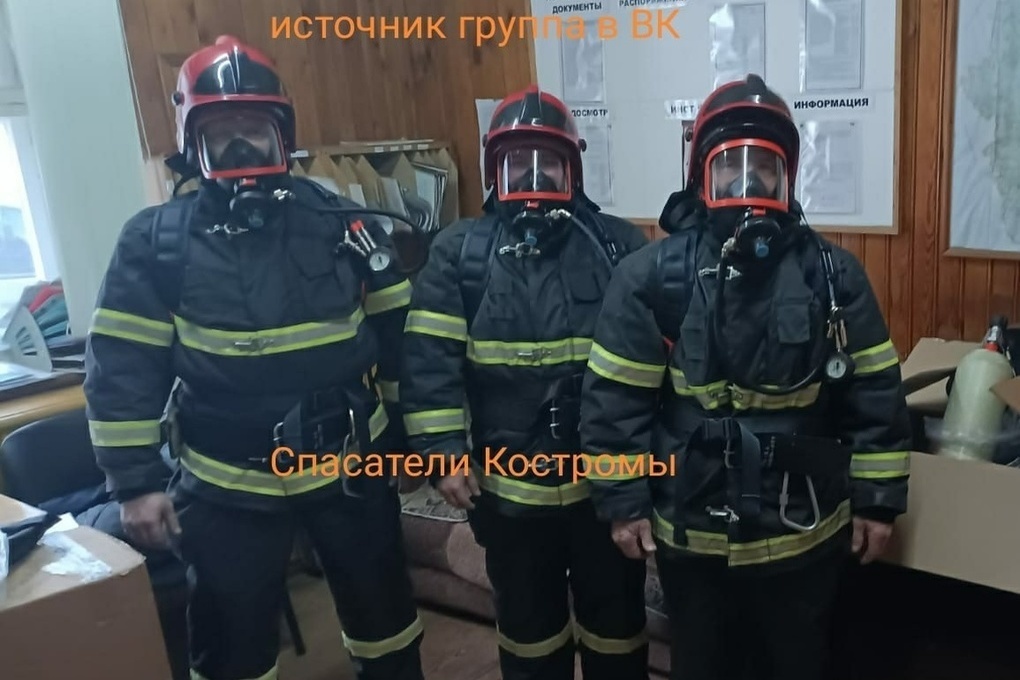 Костромские спасатели получили 16 изолирующих противогазов «Омега»