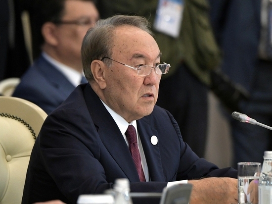 В Казахстане сообщили о госпитализации Назарбаева