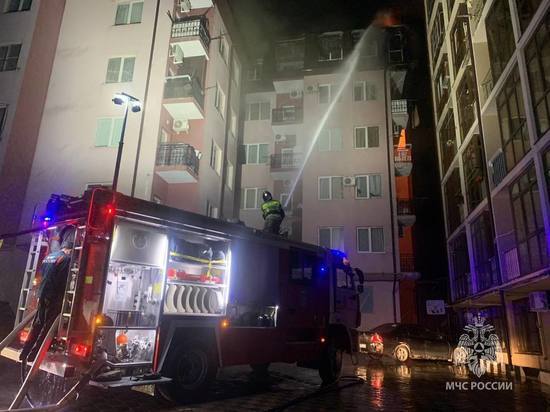 В Сочи произошёл крупный пожар в шестиэтажном доме
