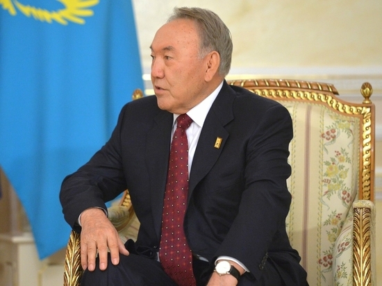 Перенесенную Назарбаевым операцию на сердце назвали плановой