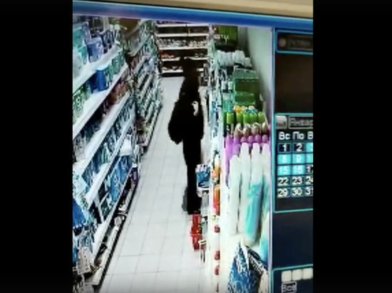 В Кирове ищут мужчину, который ограбил магазин