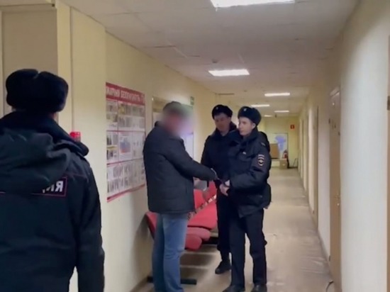 В Волгограде суд арестовал замдиректора МБУ до 29 января