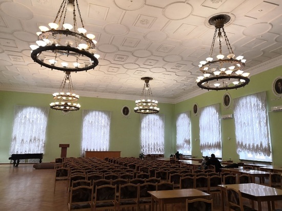 Тверская библиотека имени Горького временно закрылась