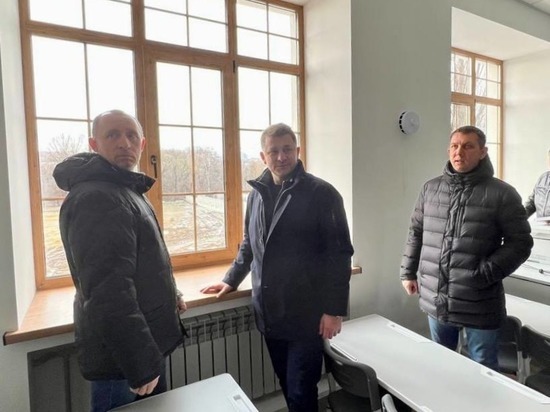 Белгородские власти проинспектировали качество ремонта детсадов и школ Белгорода