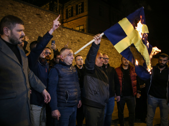Стокгольм рискует возможностью вступления в НАТО на фоне антиисламских выступлений
