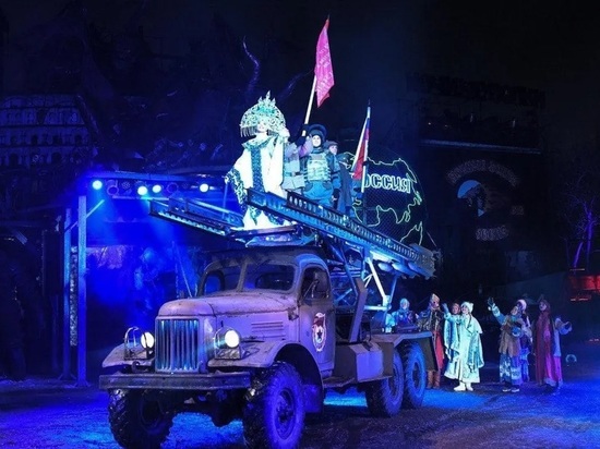 30 детей из Подмосковья съездили на байкерскую елку мотоклуба «Ночные Волки»