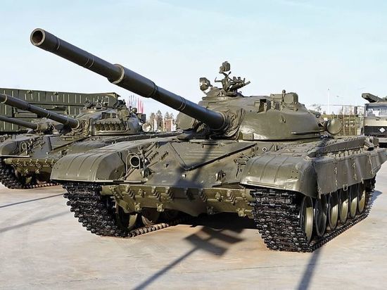 Марокко отправило Украине партию танков Т-72Б, нуждающихся в ремонте