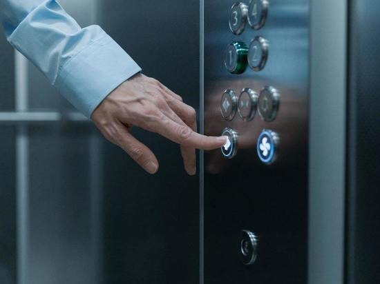 В Барнауле выросла стоимость обслуживания лифтов