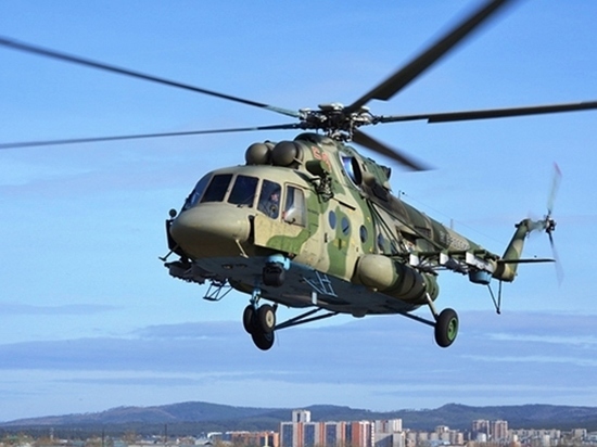 Полеты на вертолетах Ми-8АМТШ выполнили молодые летчики в Забайкалье