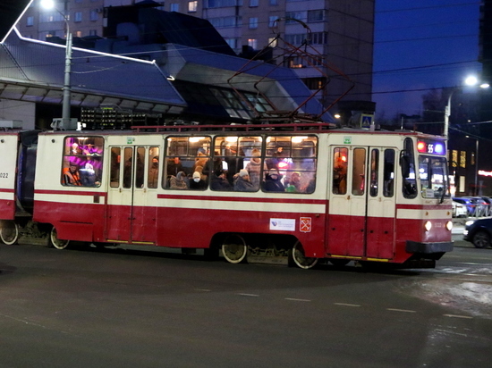 В Петербурге трамвай отрезал голову мужчине