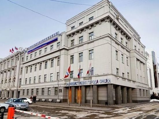 Мэрия Омска подтвердила отставку замдиректора департамента образования Кулачек