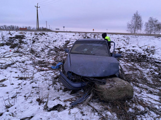 На дороге Воронеж – Луганск в ДТП пострадало четверо молодых людей