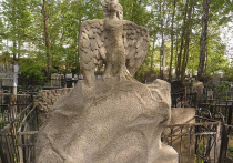 На Введенском кладбище отреставрируют надгробный памятник на могиле писателя Михаила Пришвина