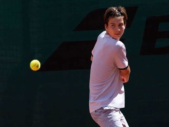 Пензенский теннисист Руслан Тюкаев одержал победу над японцем Рейя Хаттори