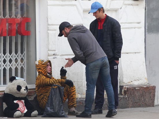 Более 1300 бездомных получили помощь от социального патруля в Подмосковье